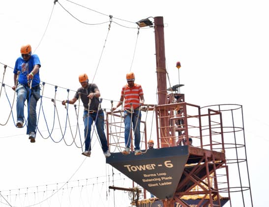 Enjoy High Rope Challenge Course at Della Adventure